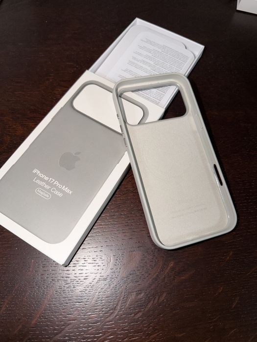 Husa Apple Iphone 17 pro max
