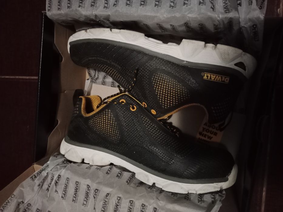 Кроссовки DeWalt