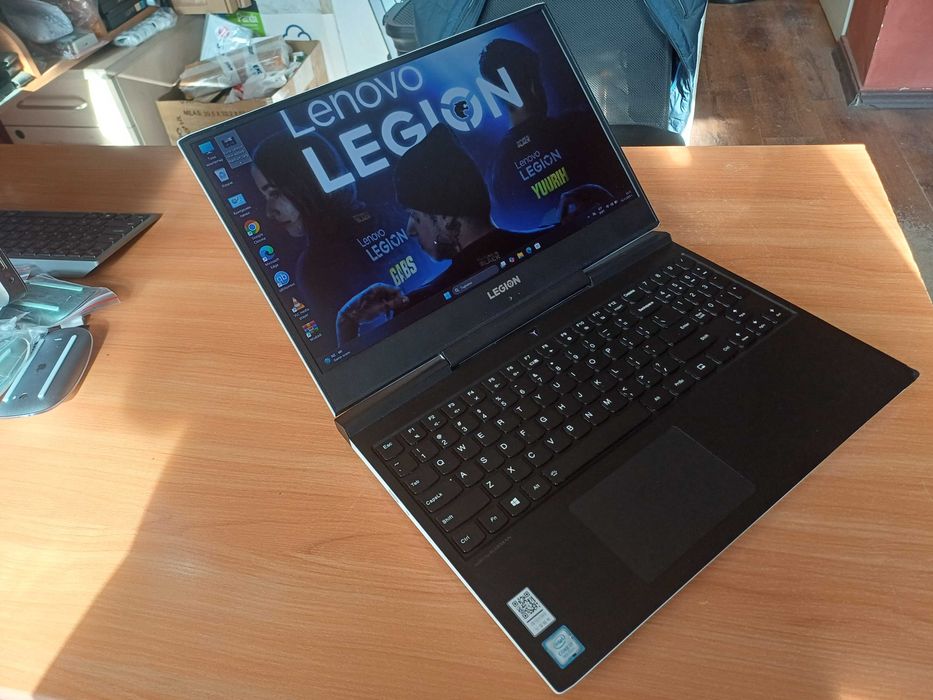 15.6' 144Hz IPS Lenovo Legion Core™ i7-9750H/16GB DDR4/SSD + HDD