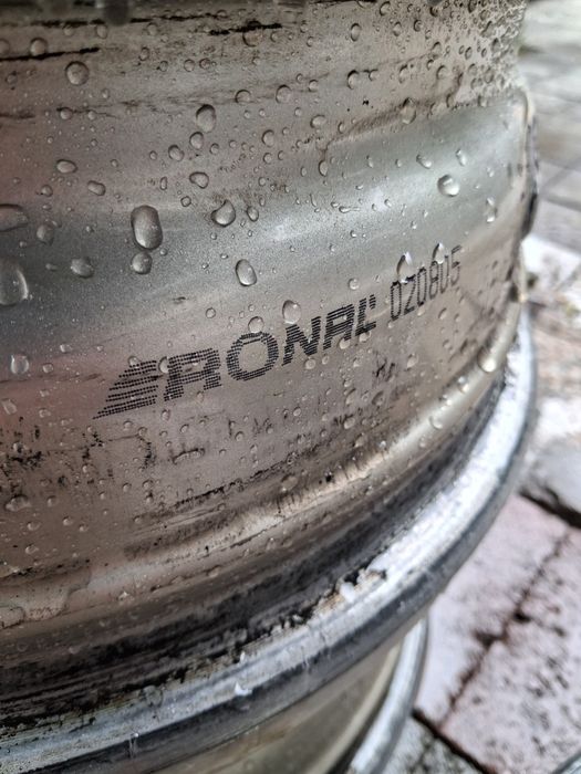 Продам диски БМВ оригинал. RONAL. E87