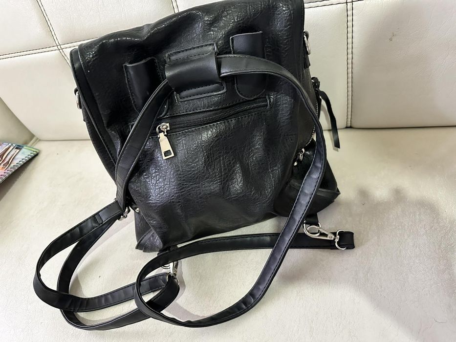 Дамска раница, чанта