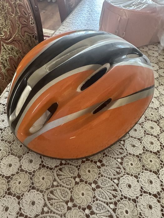 Продам детский шлем для велосипеда