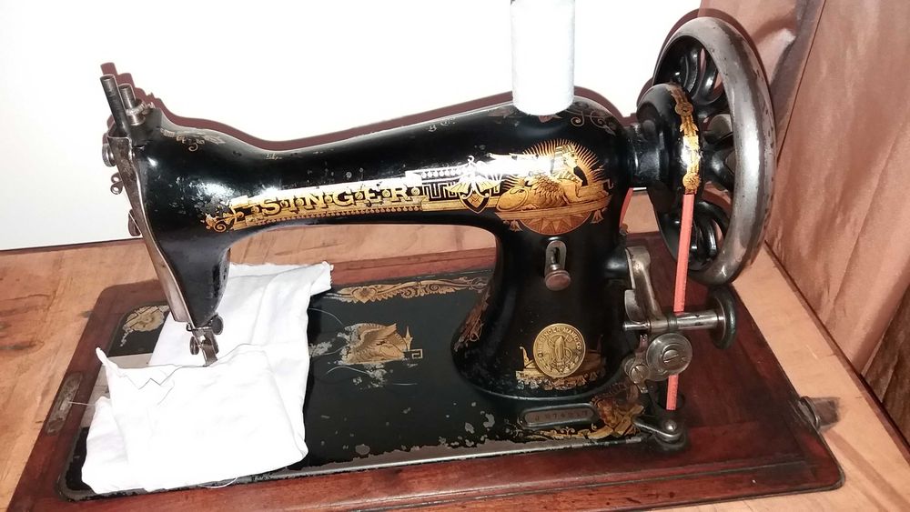 шевна машина Сингер работеща