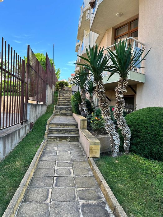 Продава се Двустаен апартамент в Свети Влас - 61 кв.м за 541 €/кв.м - Снимка #12