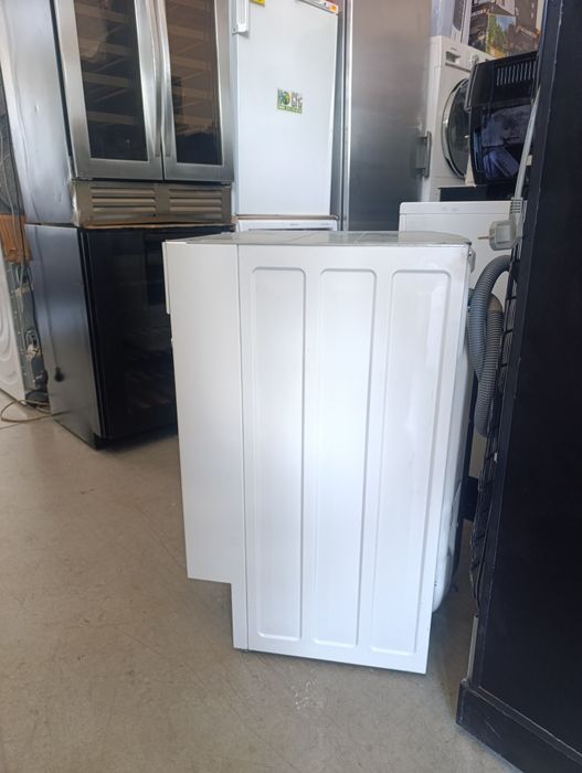 Пералня със сушилня за вграждане ELECTROLUX  7/5 А+++