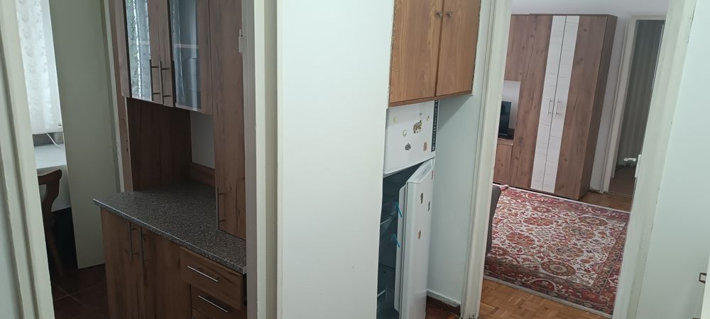 Închiriez apartament 2 camere