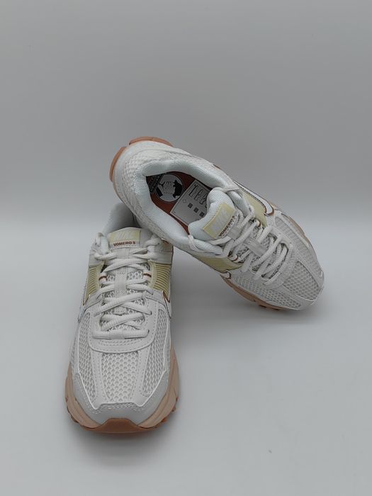 Nike Zoom Vomero 5