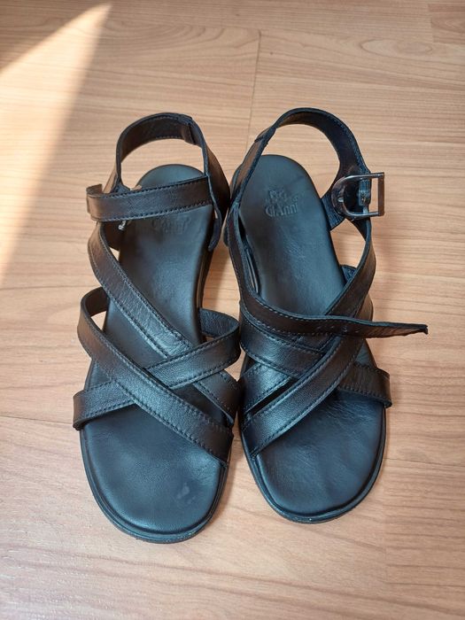 дамски сандали Gianni