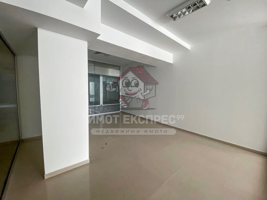 Продава се Магазин в Асеновград - 20 кв.м за 1326 €/кв.м - Снимка #1