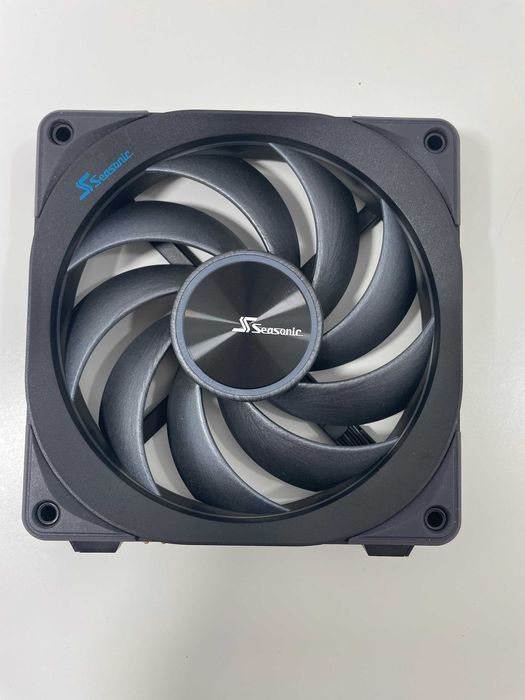Ventilator Seasonic MagFlow 120mm PWM ARGB set