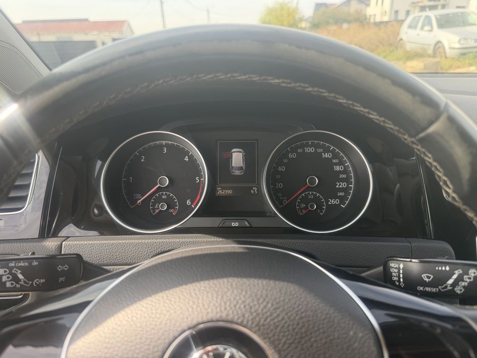 VOLKSWAGEN Golf 2015 — imagine 4
