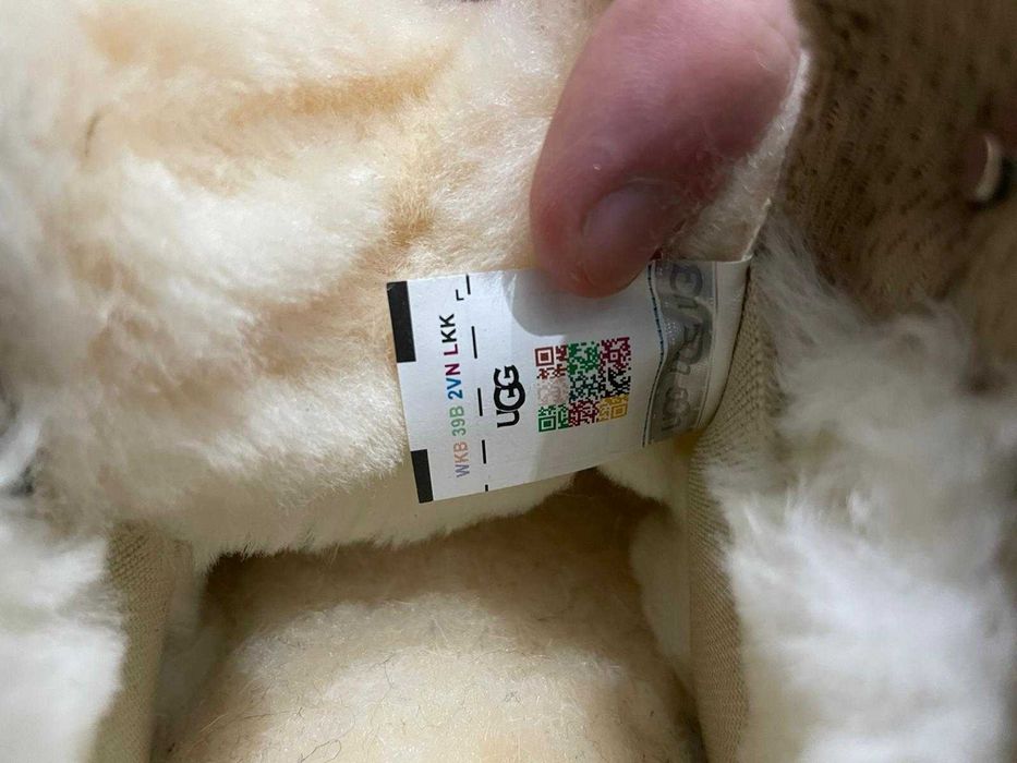 UGG Lowmel Sand Bej Masura 39 Noi Originali