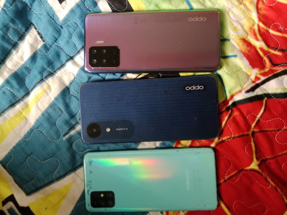 3-телефон сатылады