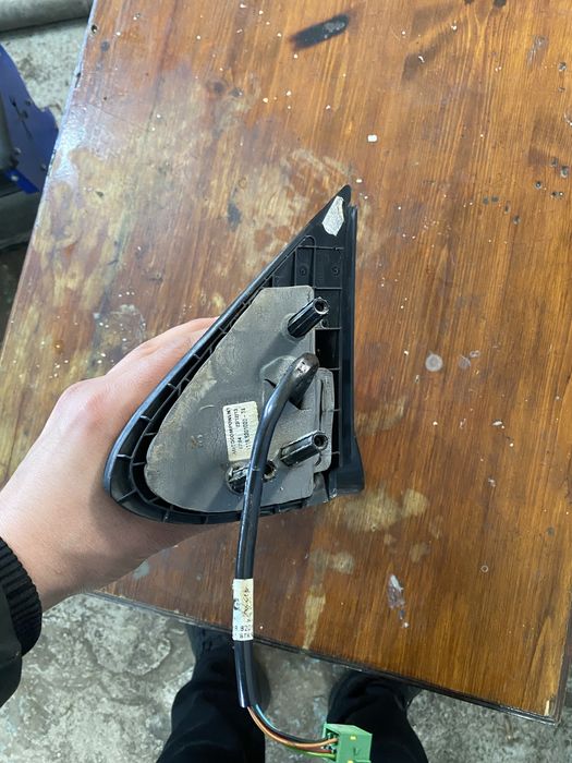 Боковое зеркало Лада Гранта