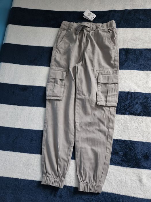 Pantaloni copii cargo nr 140