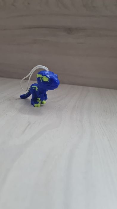 Динозавры kinder joy