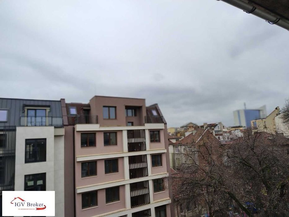 Двустаен апартамент в Центъра