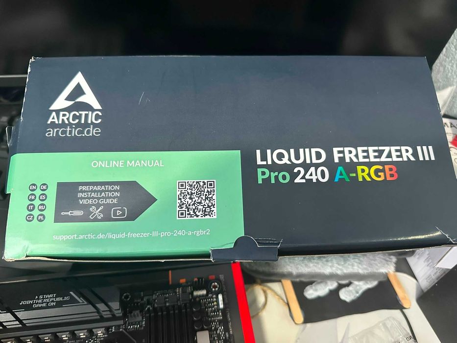 Cooler ARCTIC Liquid Freezer III Pro 240 A-RGB, Racire cu lichid, AIO 240mm, Intel/ AMD, Negru