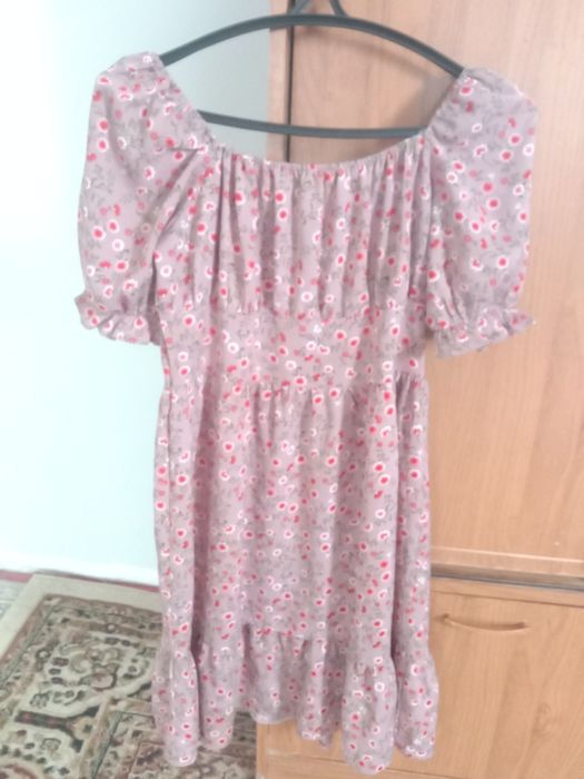 Одежда женская..