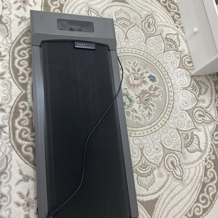 Беговая дорожка компактная