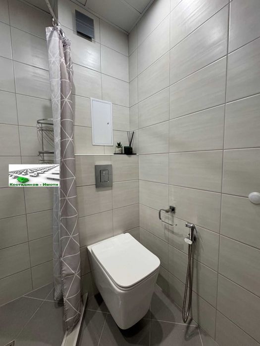 Продава се Двустаен апартамент в Пловдив, Остромила - 67 кв.м за 2206 €/кв.м - Снимка #8