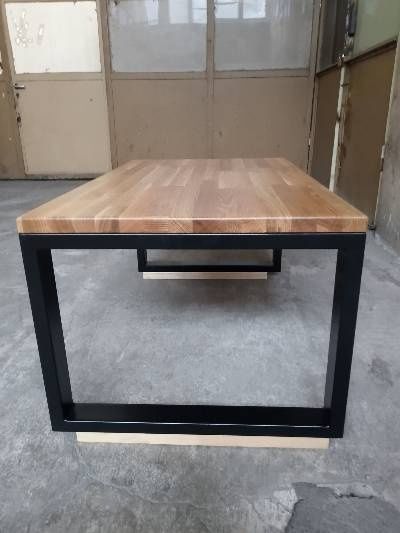 Дървена Холна маса