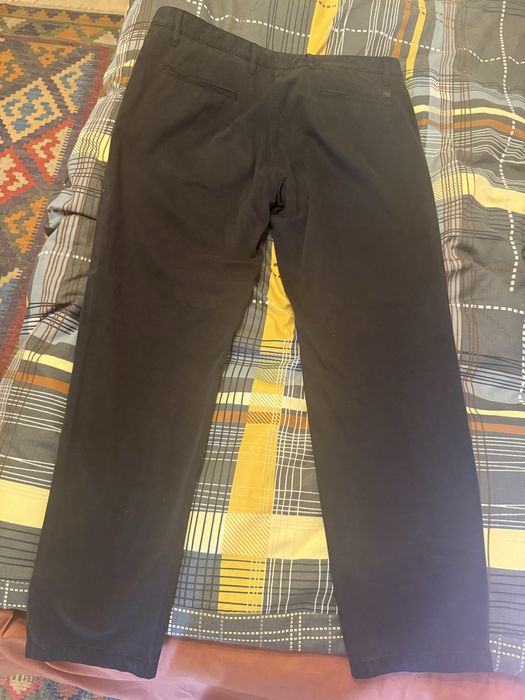 Blugi/pantaloni originali Hugo Boss, moderni, nepurtati, masura 38/32