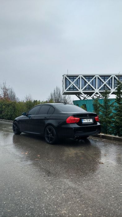 BMW e90 2.0d M pachet