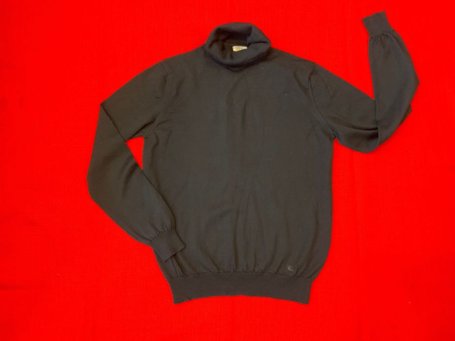 Burberry - оригинлен пуловер 40м