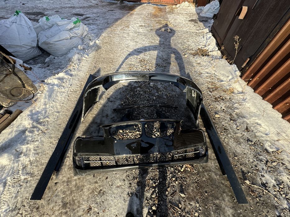 Продам бампера на бмв F10