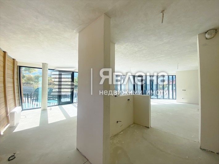 Продава се Тристаен апартамент в София, Бояна - 173 кв.м за 2263 €/кв.м - Снимка #3