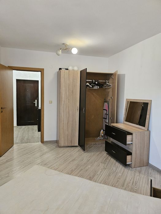 Дава се под наем Двустаен апартамент в Ямбол, Аврен - 62 кв.м за 280.5 € - Снимка #4