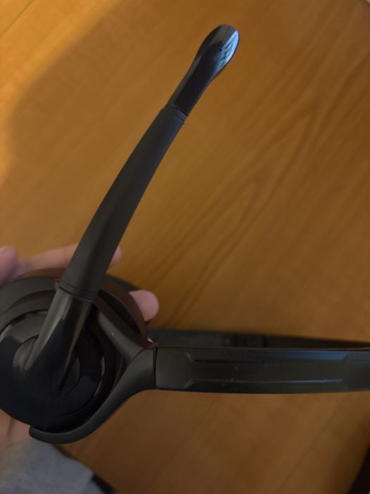 Căști gaming negre