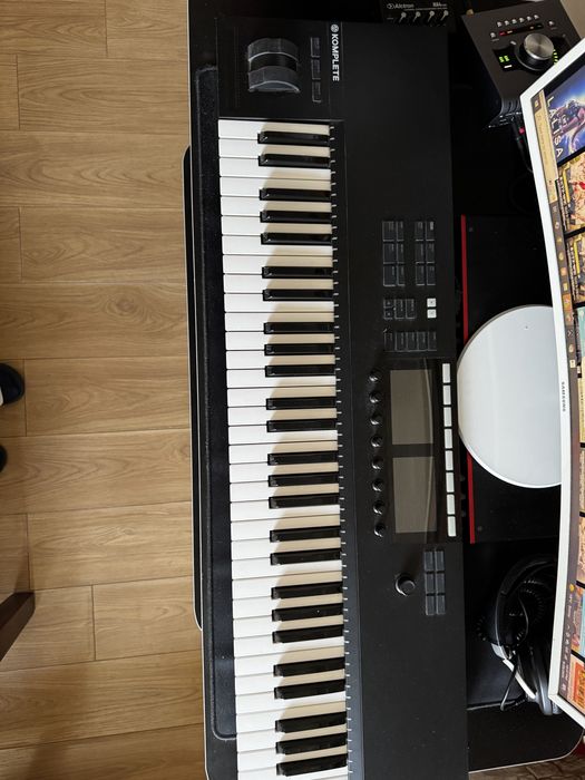 Clape Komplete Control S61