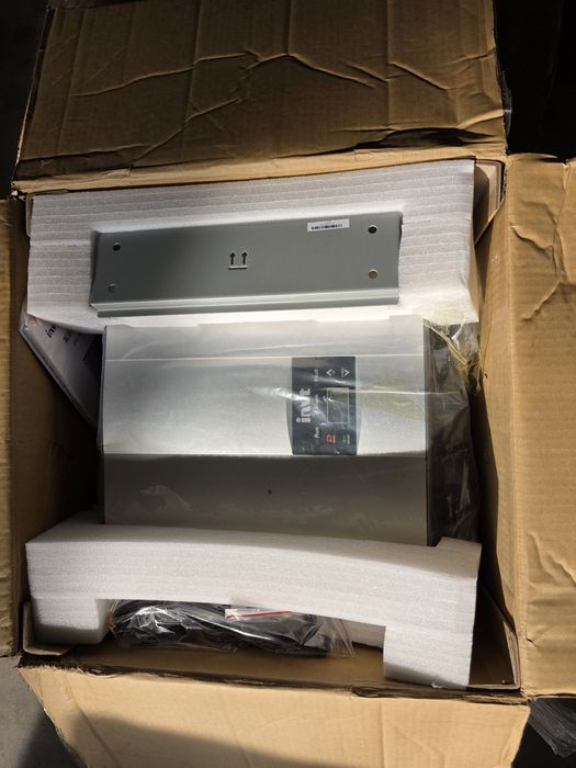 Inverter pentru panouri solare  monofazic INVT 5 KW