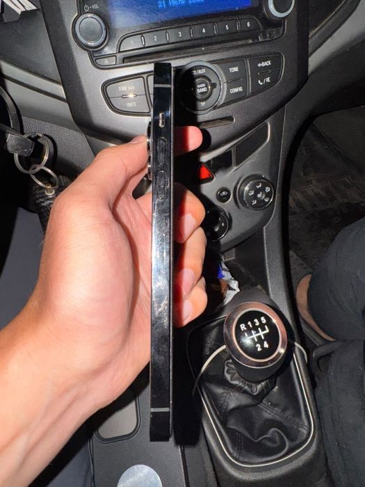 Продам iphone 14 pro max 256