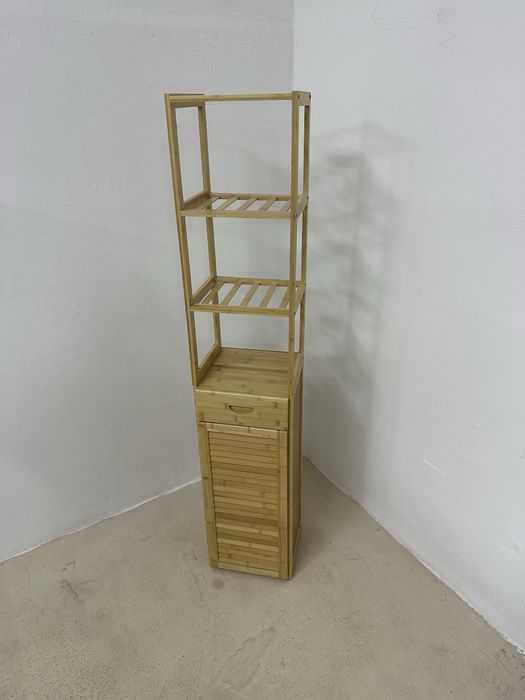 Висок бамбуков шкаф за баня Kleankin