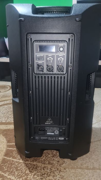 Boxa Behringer  DR115 DSP