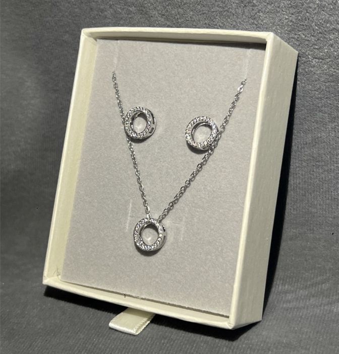 Серебро и обычные украшения, изделия