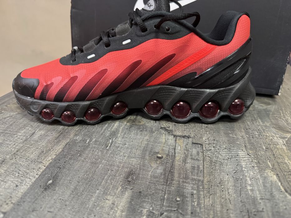 Nike air max red edition