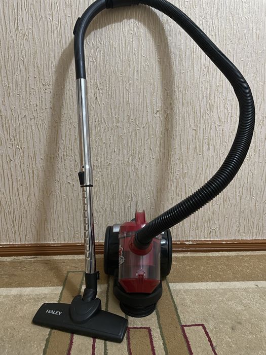 Продаётся пылесос Haley