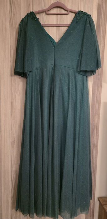 Официална рокля подходяща за бал, сватба или друг официален повод