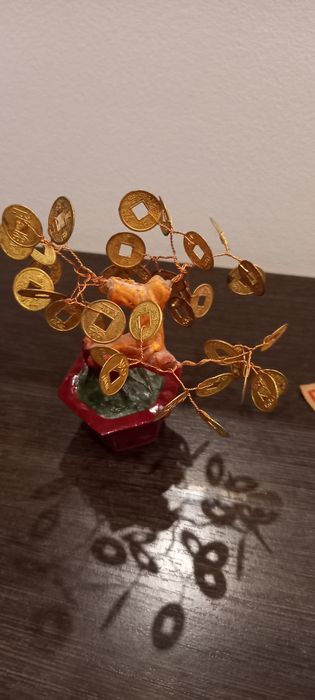 Продам разные сувениры,вазы