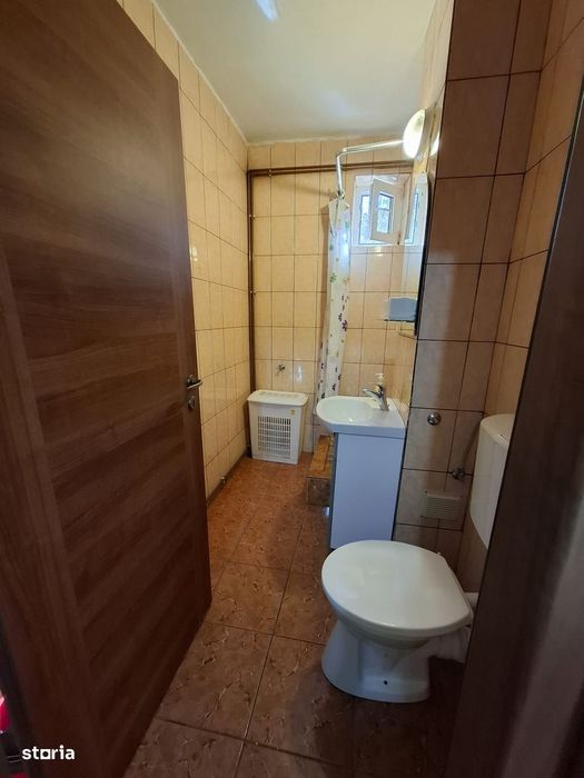 Apartament 2 camere+ bucătărie- Cartier Gruia strada Vânătorului