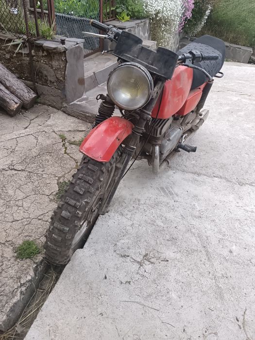 Продавам чз 350б
