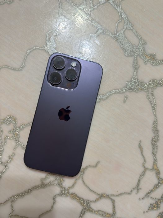 Продам Iphone 14 pro