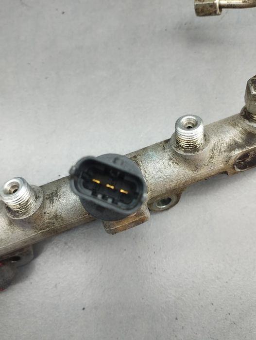 Rampa injectoare 0 445 214 016 Fiat Doblo 2002 1.9 JTD MT (105 hp)