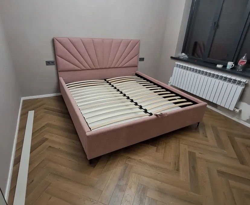 Продается кровать новая.