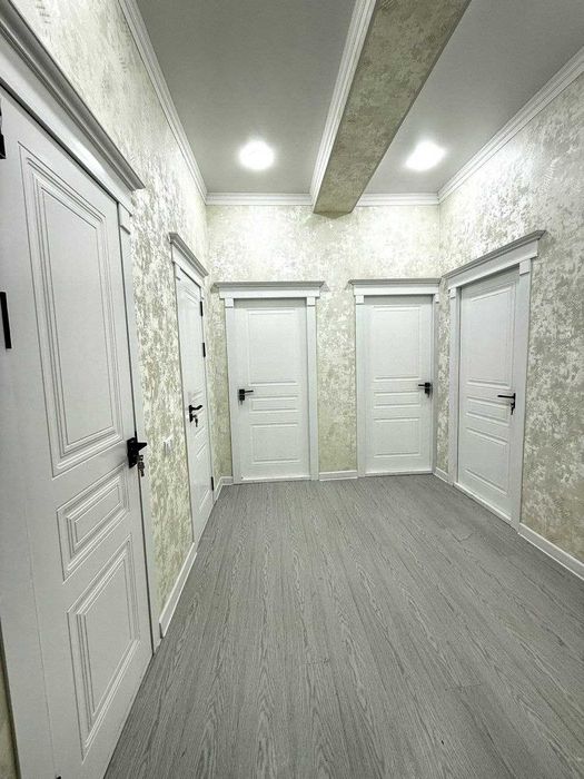 2 хоналик квартира 4 кават кирпичный дом, 7 микр, узбегим