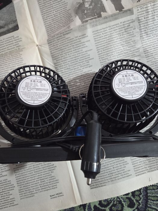 Вентилятор для автомобиля салонный 12 B